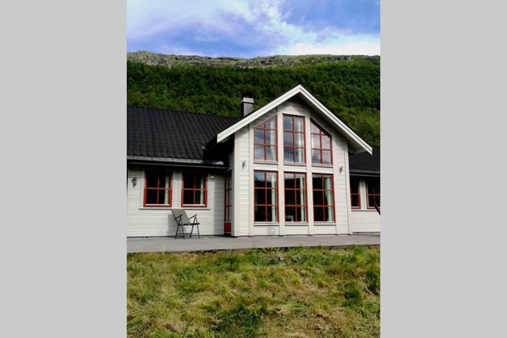 Casa Kleiv i Sogndalsdalen Villa Eksteriør billede